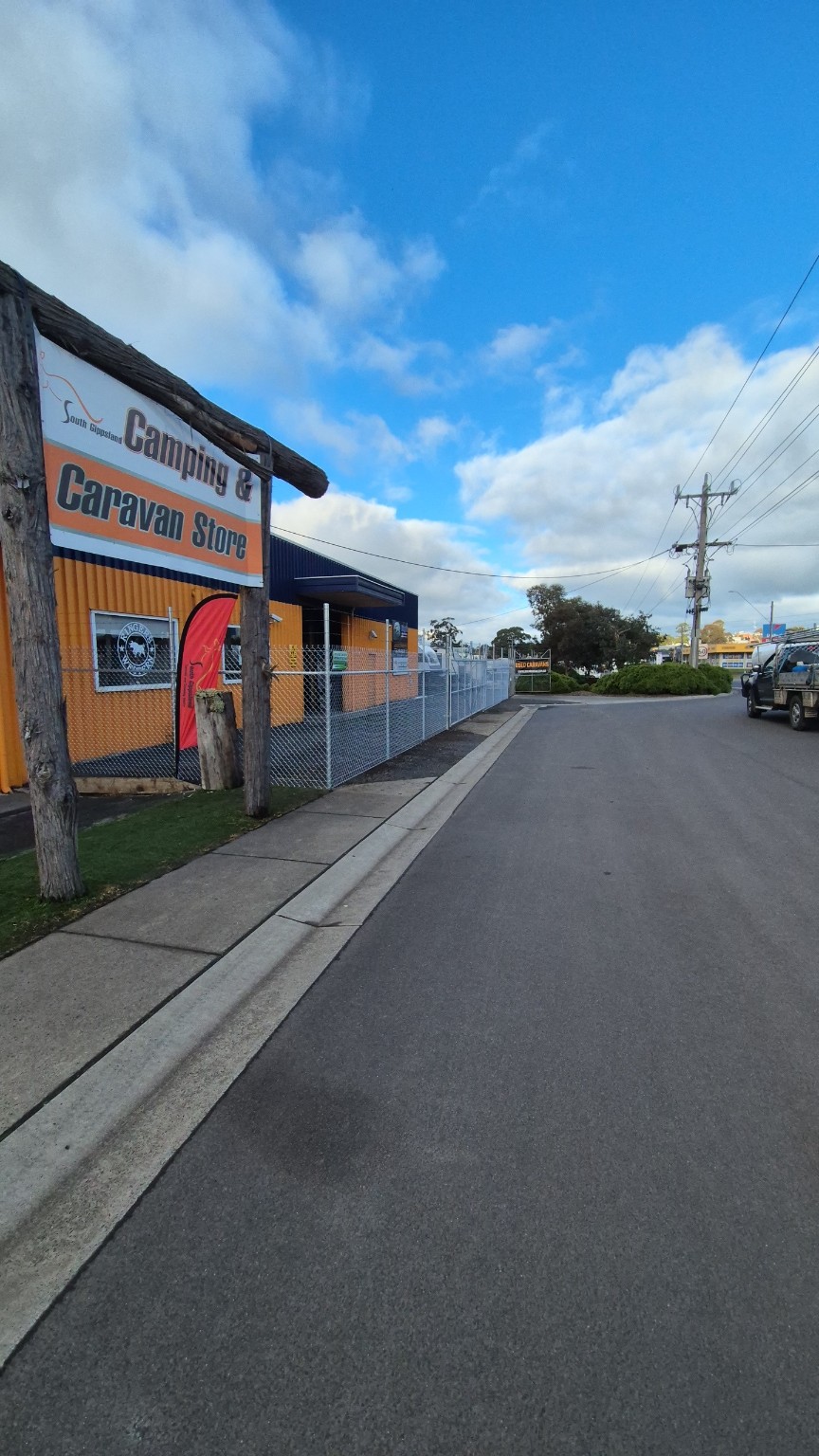 Completed galvanised chain mesh security fence at South Gippsland Caravans in Leongatha